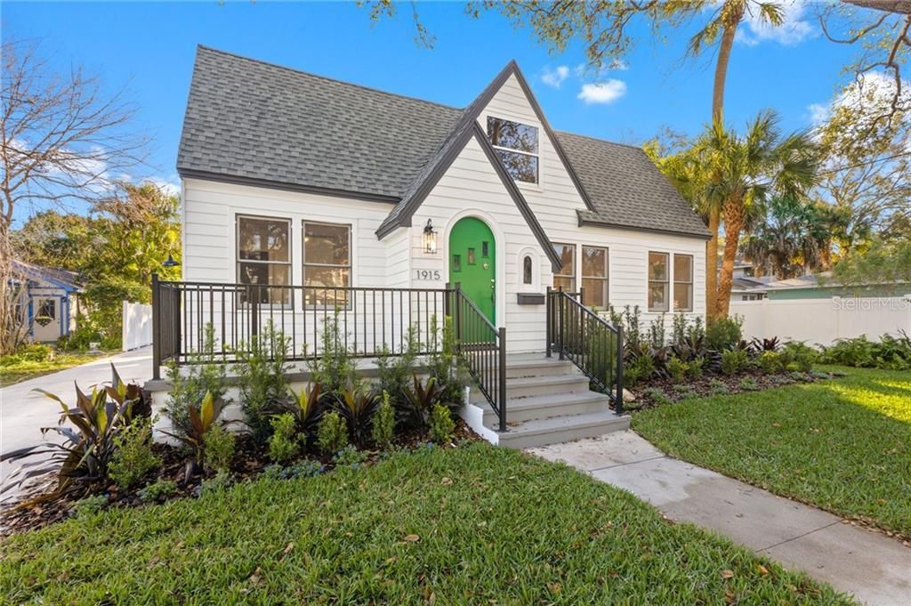 Recently Sold: $675,000 (4 beds, 3 baths, 1734 Square Feet)