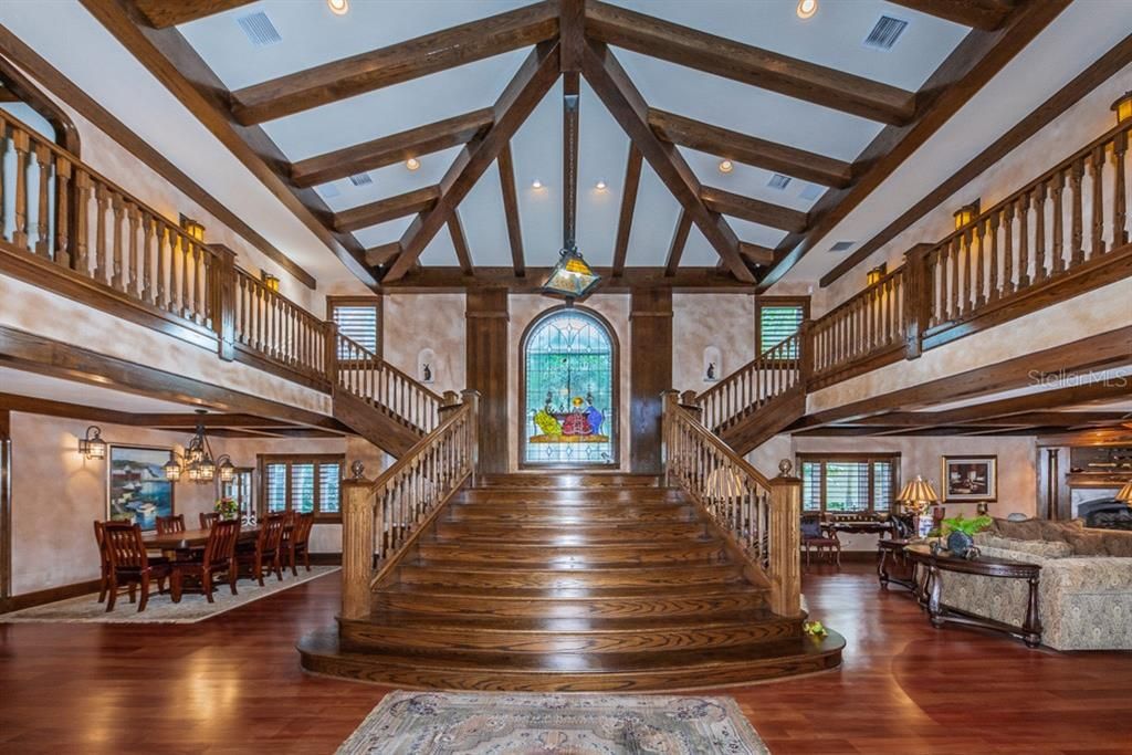 Recently Sold: $3,495,000 (7 beds, 8 baths, 8868 Square Feet)