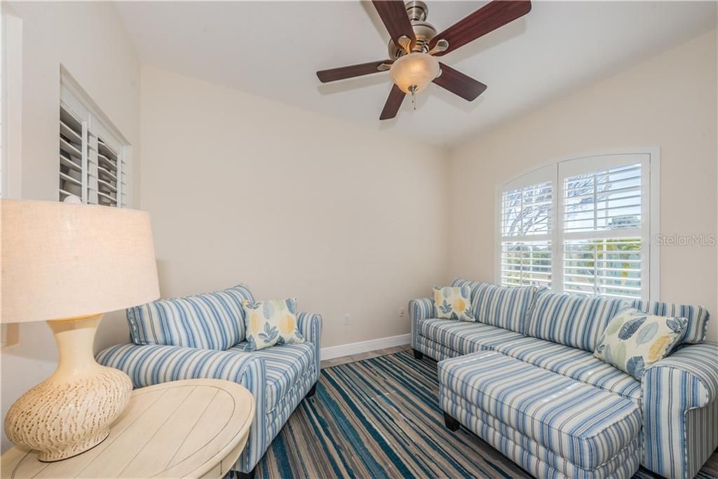 Recently Sold: $265,000 (2 beds, 2 baths, 1555 Square Feet)