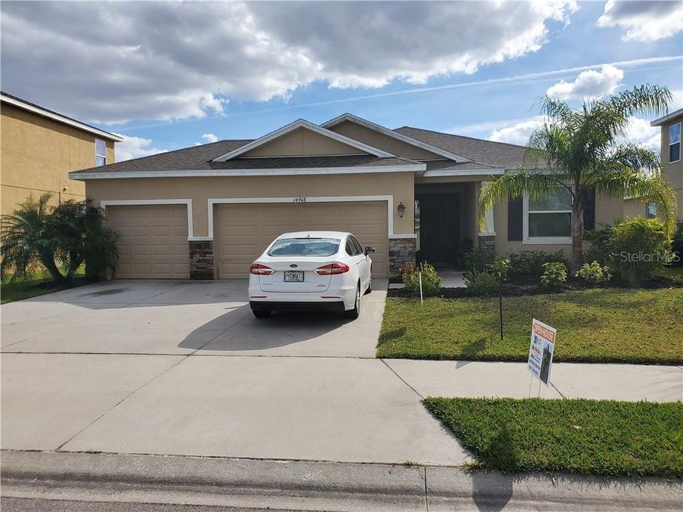 Recently Sold: $324,900 (3 beds, 2 baths, 1844 Square Feet)