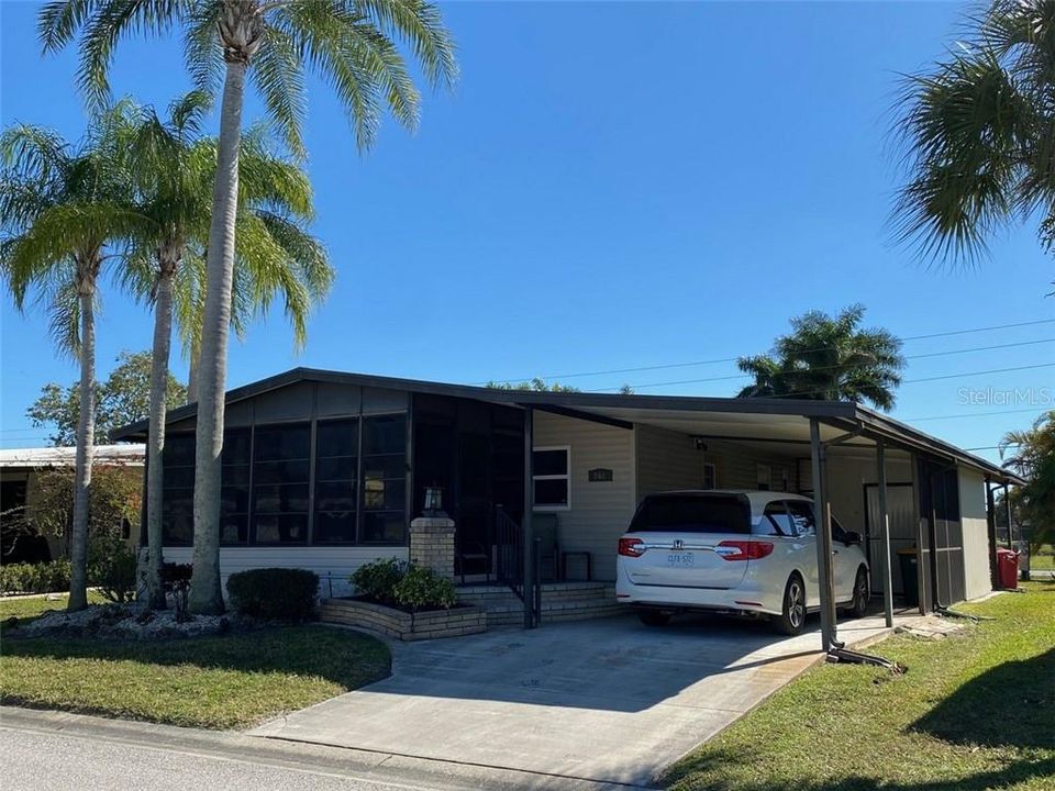 Recently Sold: $142,000 (2 beds, 2 baths, 1056 Square Feet)