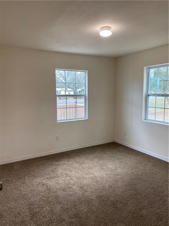 Recently Sold: $125,000 (3 beds, 1 baths, 1064 Square Feet)