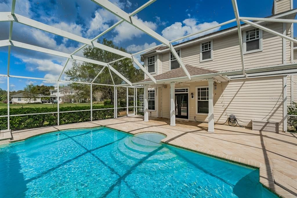 Recently Sold: $525,000 (4 beds, 3 baths, 3214 Square Feet)