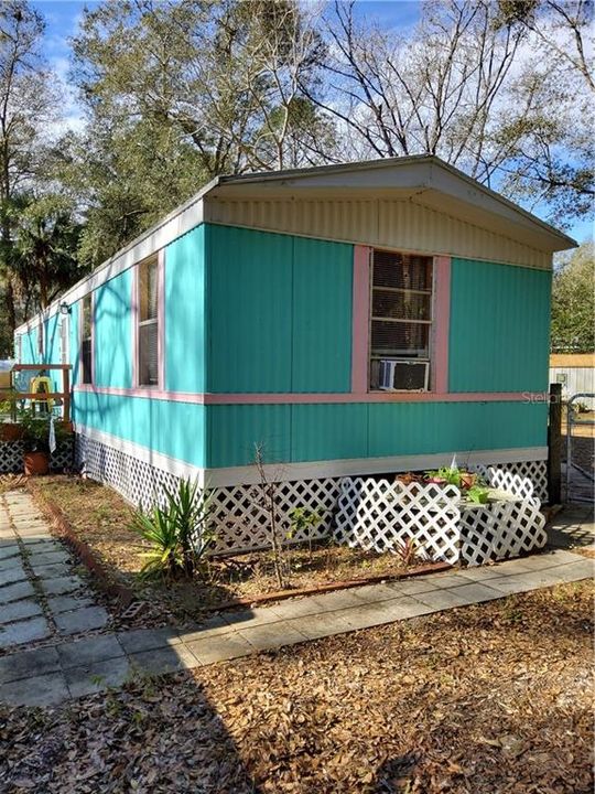 Recently Sold: $75,000 (2 beds, 1 baths, 812 Square Feet)