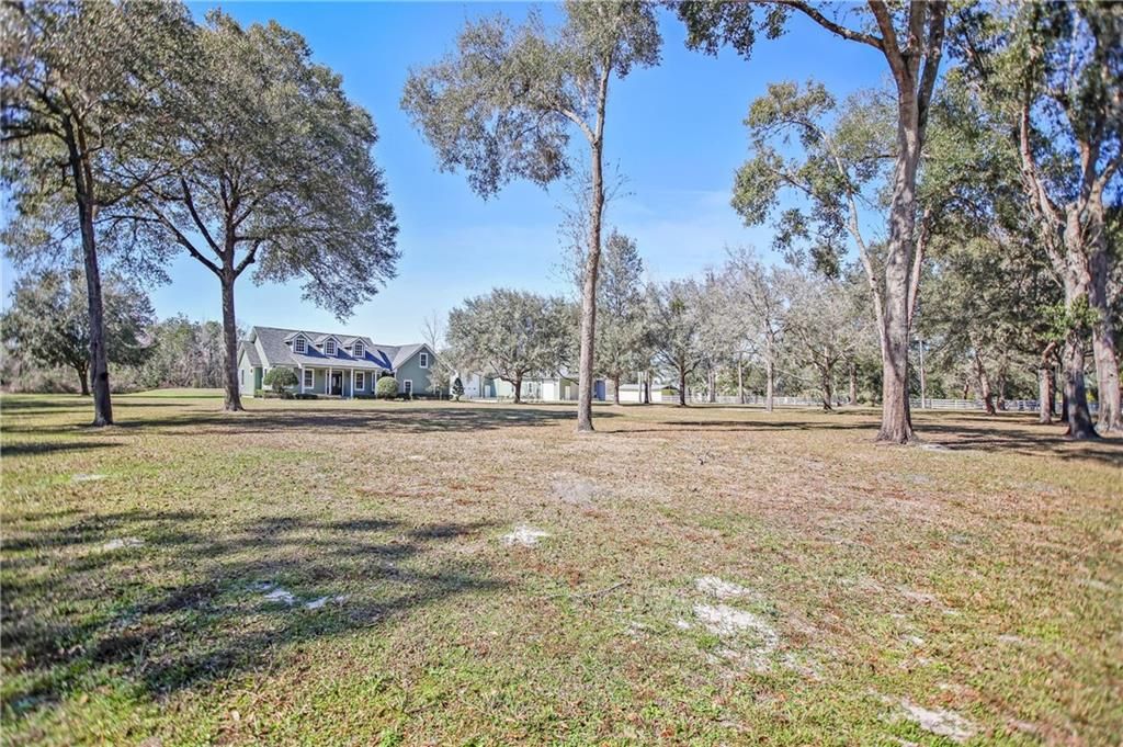 Recently Sold: $774,999 (3 beds, 2 baths, 2420 Square Feet)