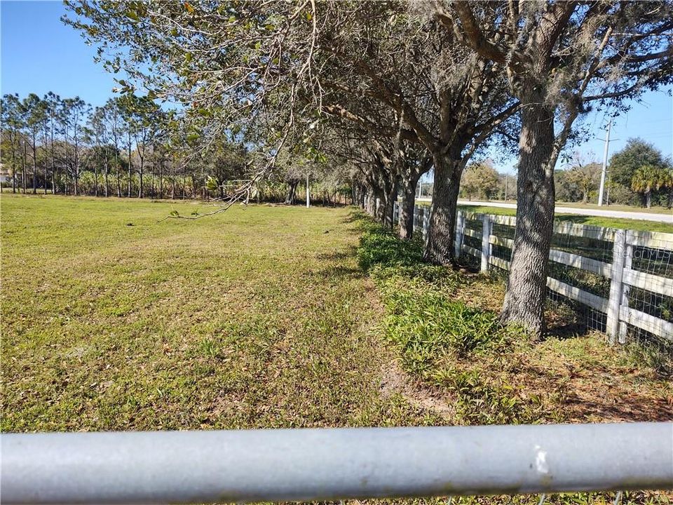 Vendido Recientemente: $399,000 (3 camas, 2 baños, 1868 Pies cuadrados)