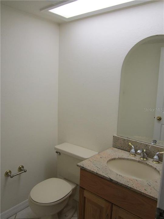 最近租的: $2,295 (2 贝兹, 2 浴室, 1420 平方英尺)