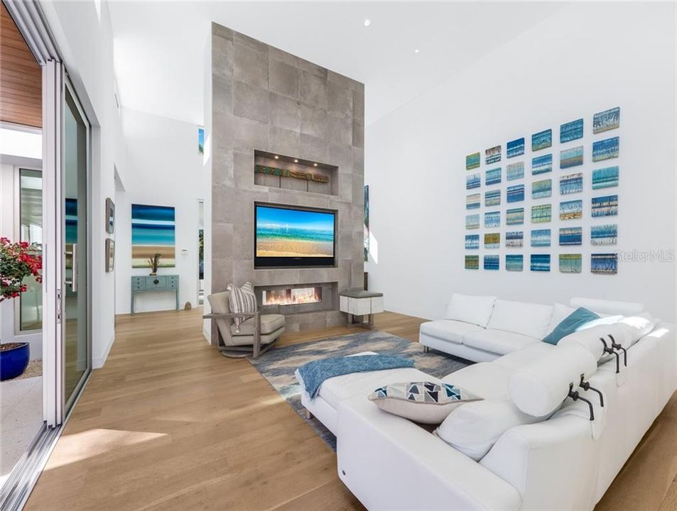 Recently Sold: $2,300,000 (3 beds, 4 baths, 3146 Square Feet)