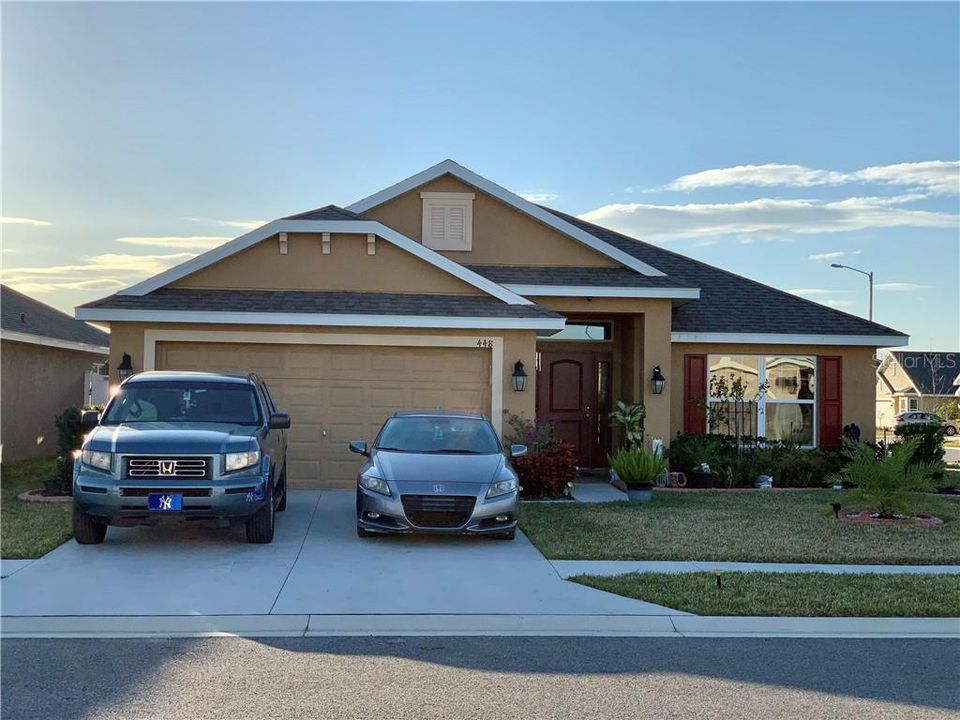 Recently Sold: $269,990 (4 beds, 2 baths, 1815 Square Feet)