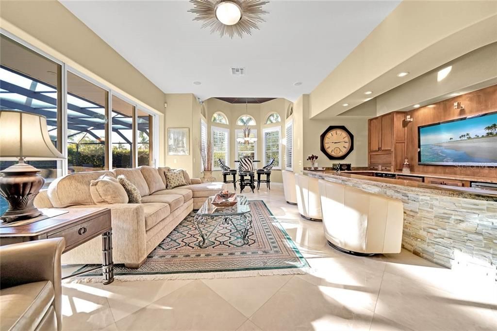 Recently Sold: $1,564,000 (3 beds, 3 baths, 3155 Square Feet)