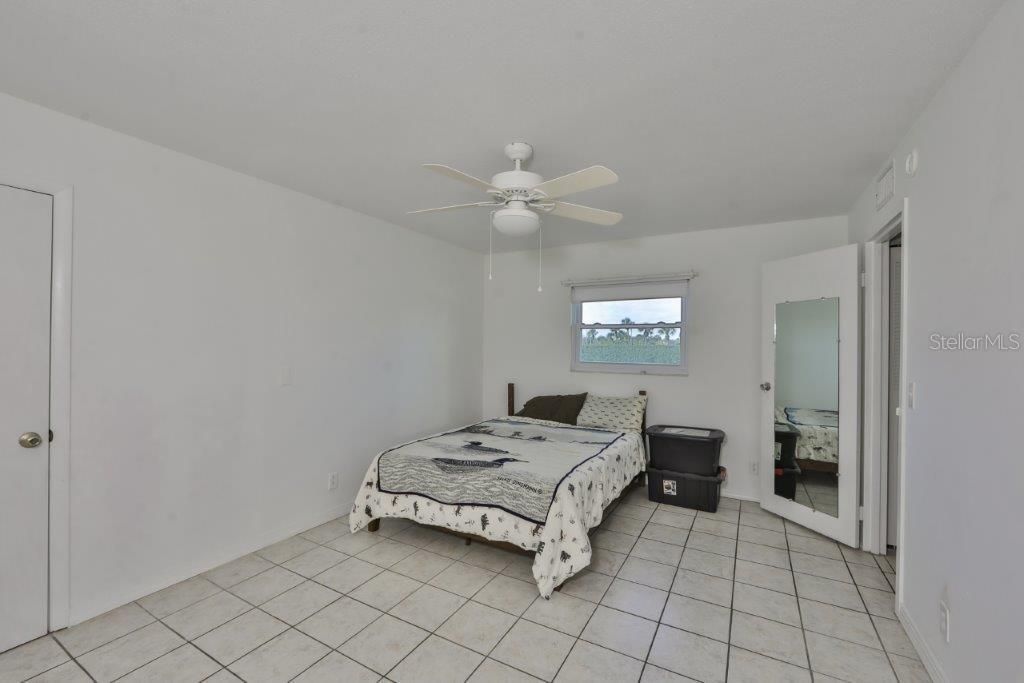 Recently Sold: $87,900 (1 beds, 1 baths, 800 Square Feet)