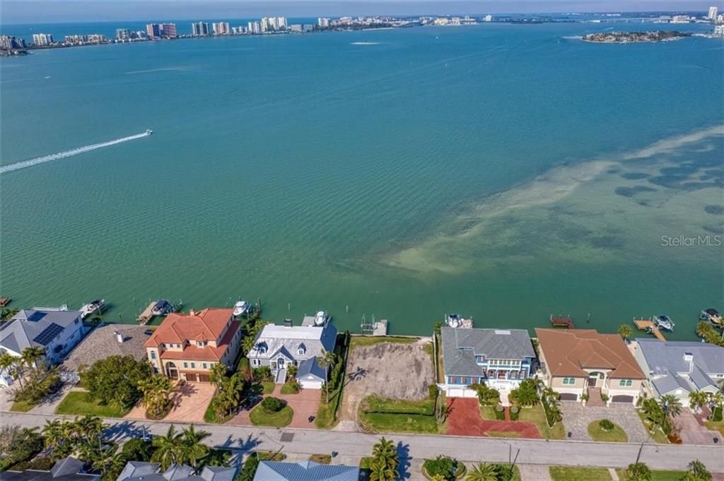 Wide Range Intracoastal Views - easy access to the Gulf of Mexico