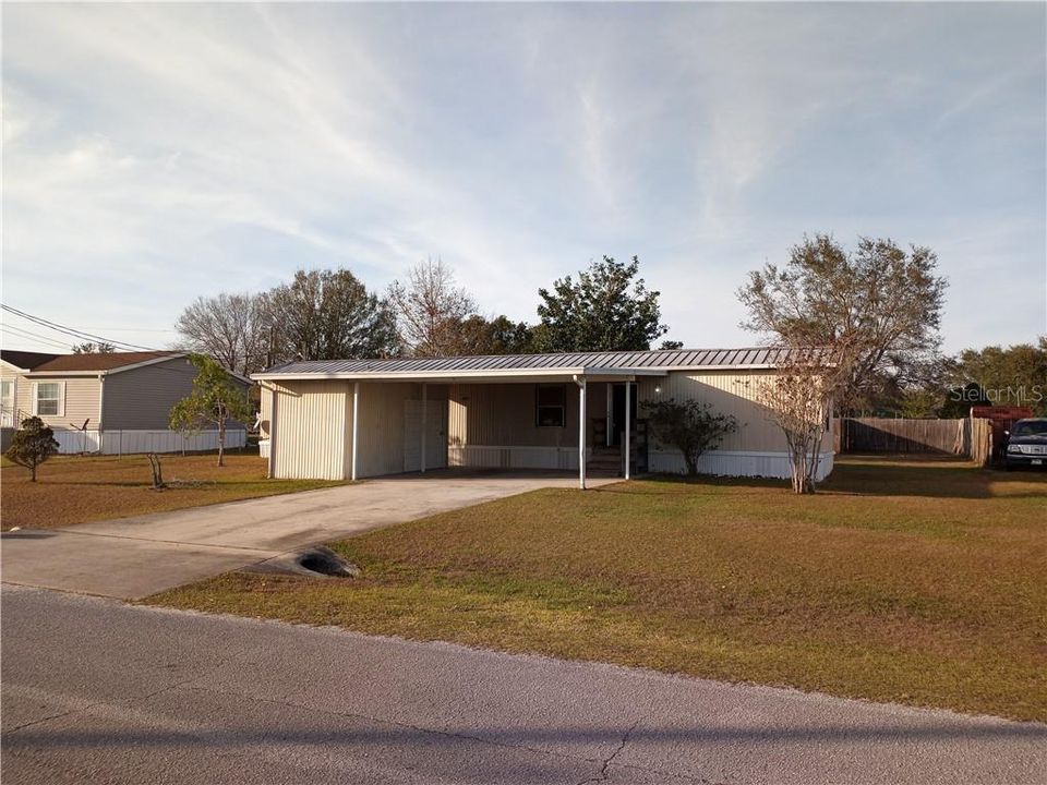 Recently Sold: $99,900 (2 beds, 2 baths, 924 Square Feet)