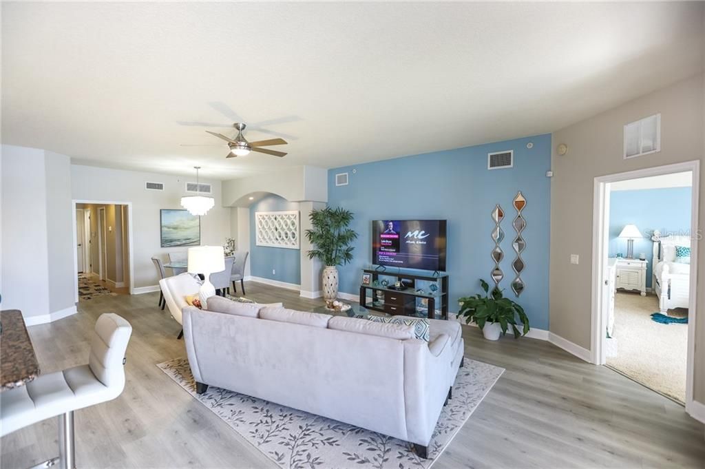 Recently Sold: $289,000 (3 beds, 2 baths, 1786 Square Feet)