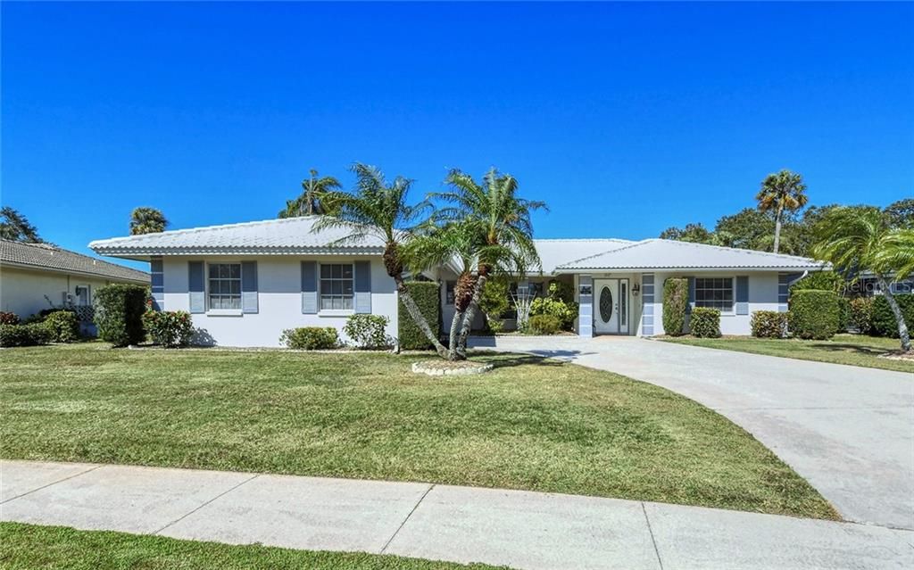 Recently Sold: $339,900 (3 beds, 2 baths, 1888 Square Feet)