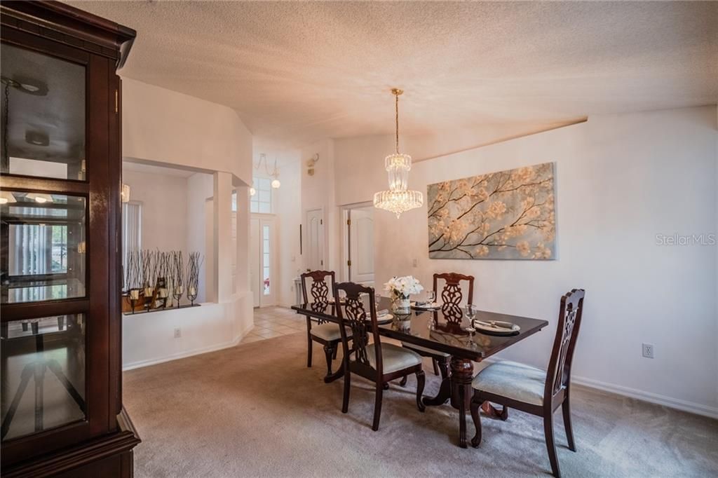 Recently Sold: $345,777 (3 beds, 2 baths, 1883 Square Feet)