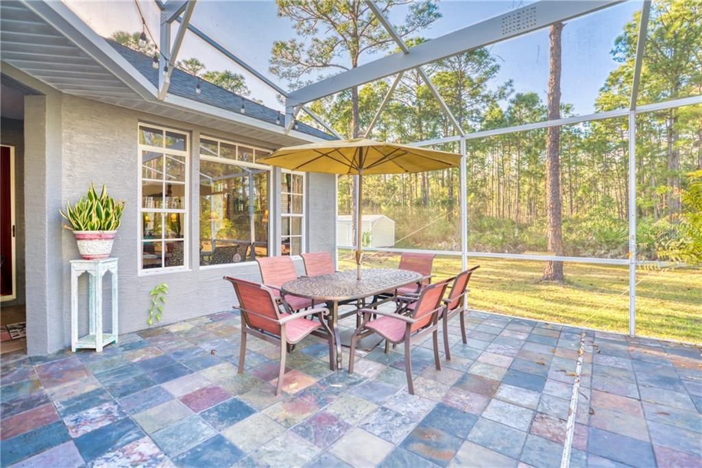 Recently Sold: $575,000 (4 beds, 2 baths, 2645 Square Feet)