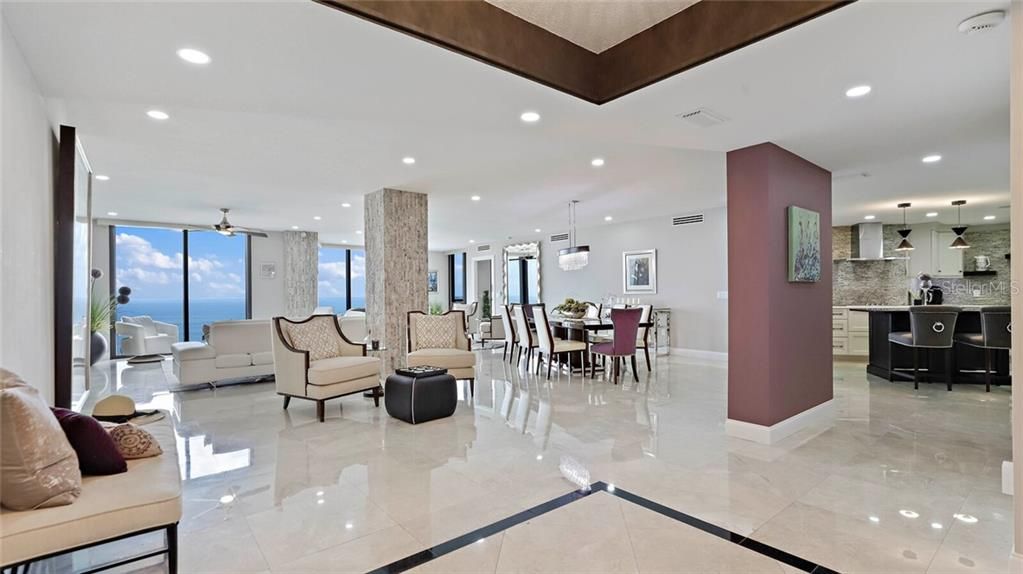 Recently Sold: $2,500,000 (3 beds, 3 baths, 3336 Square Feet)