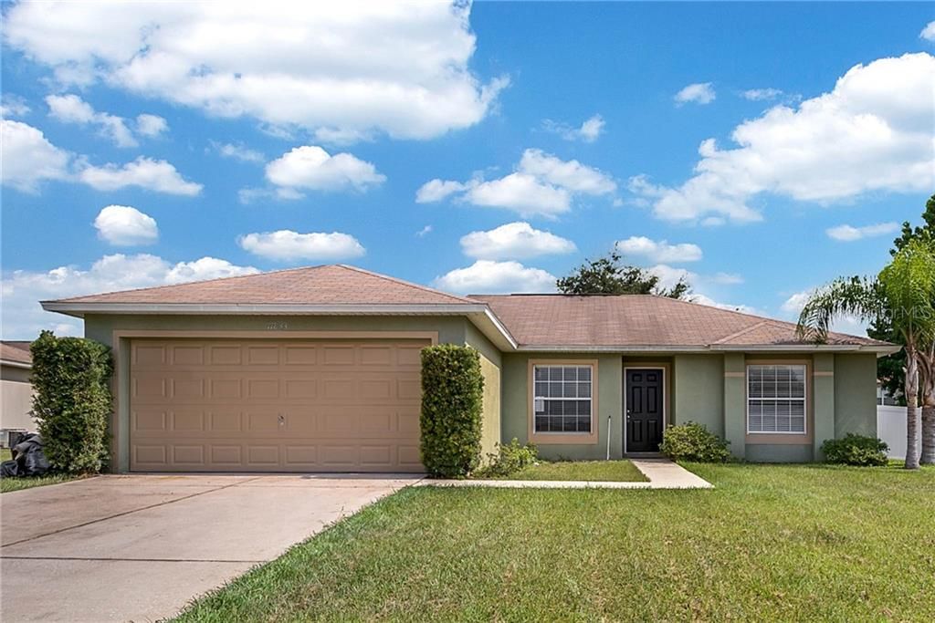 Recently Sold: $229,900 (3 beds, 2 baths, 1299 Square Feet)