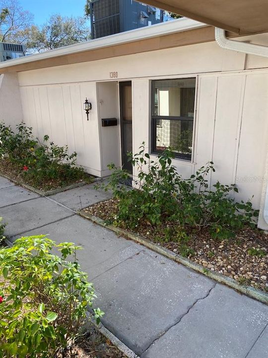 Recently Sold: $55,000 (1 beds, 1 baths, 646 Square Feet)