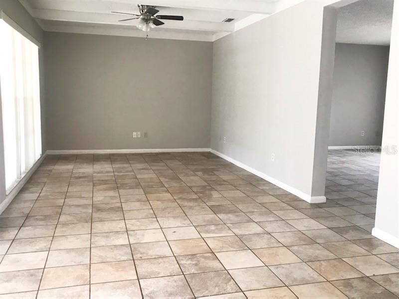 Recently Rented: $2,000 (3 beds, 2 baths, 1734 Square Feet)