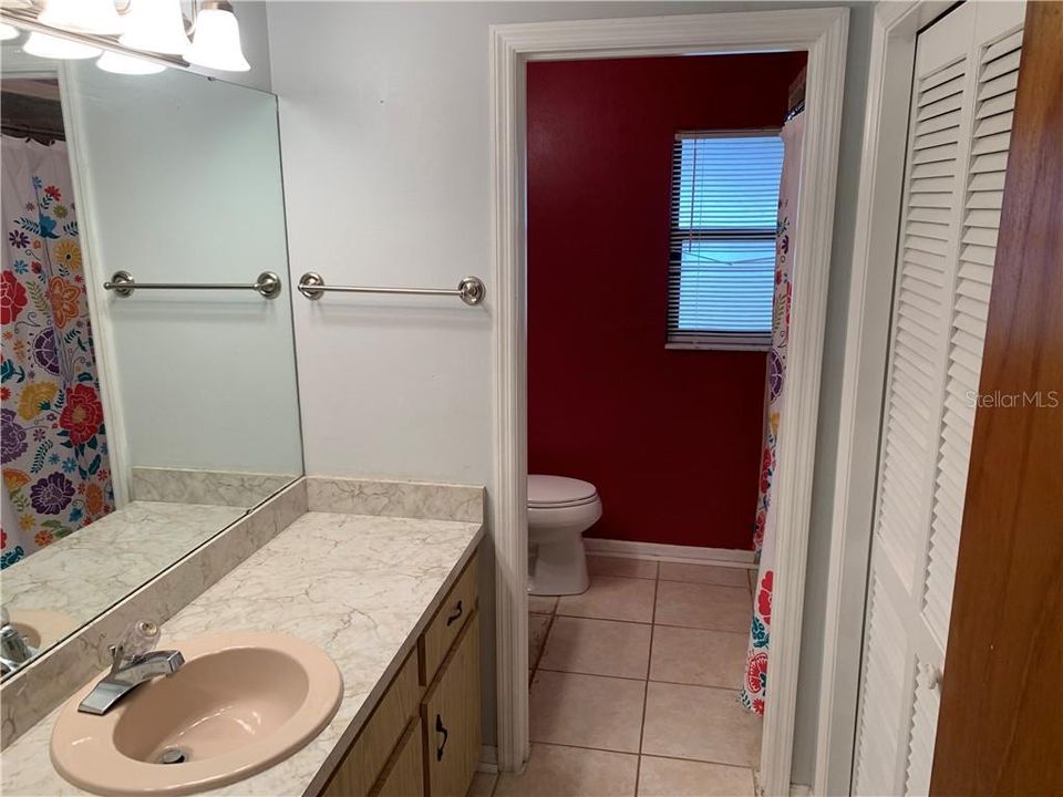 Recently Sold: $139,000 (2 beds, 2 baths, 1204 Square Feet)