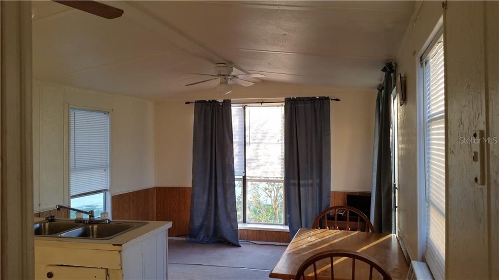 Recently Rented: $700 (1 beds, 1 baths, 413 Square Feet)