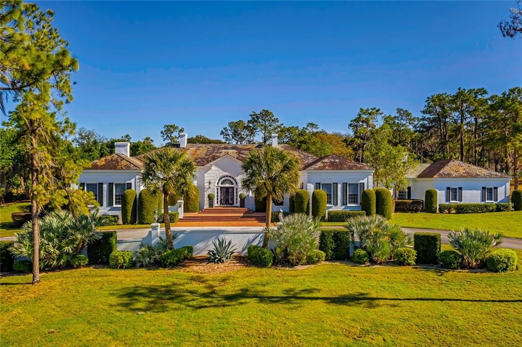 Recently Sold: $1,800,000 (5 beds, 5 baths, 6320 Square Feet)