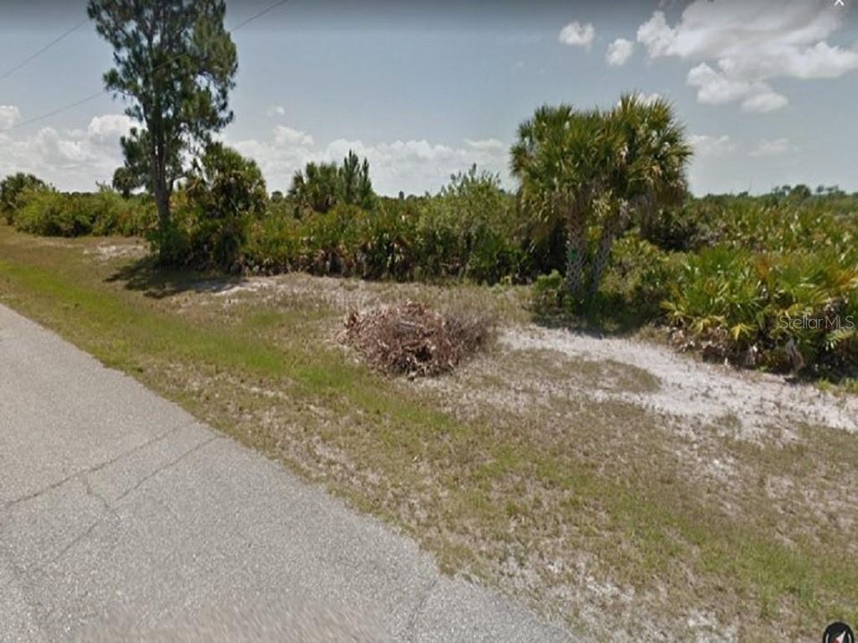 Vendido Recientemente: $8,500 (0.17 acres)