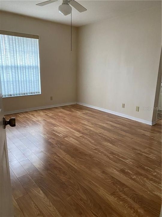 Recently Rented: $1,600 (3 beds, 2 baths, 1734 Square Feet)