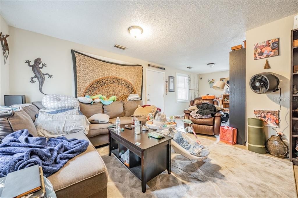 Recently Sold: $140,000 (2 beds, 1 baths, 1216 Square Feet)