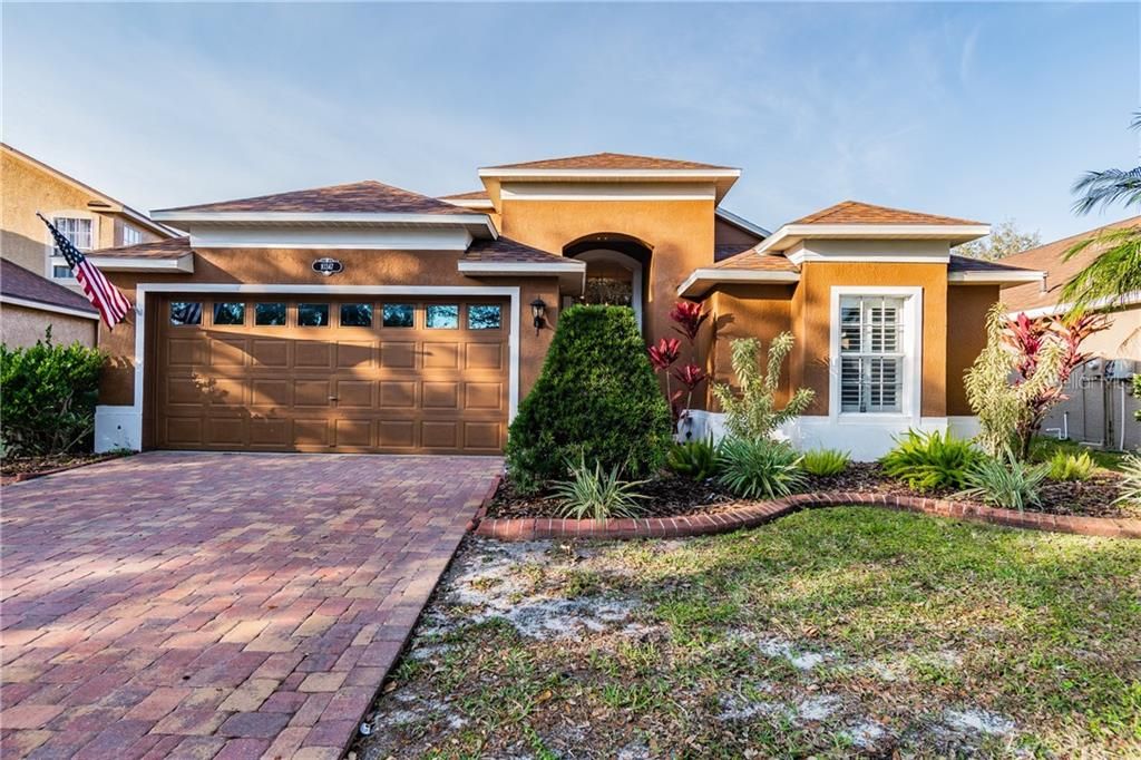 Recently Sold: $434,500 (3 beds, 2 baths, 1710 Square Feet)