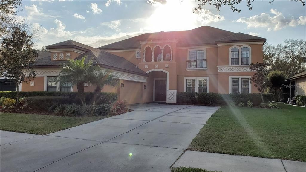 Recently Sold: $600,000 (4 beds, 3 baths, 3969 Square Feet)