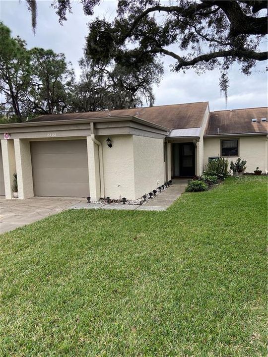 Recently Sold: $144,900 (2 beds, 2 baths, 1350 Square Feet)