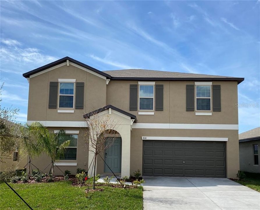 Recently Sold: $272,990 (4 beds, 2 baths, 2584 Square Feet)