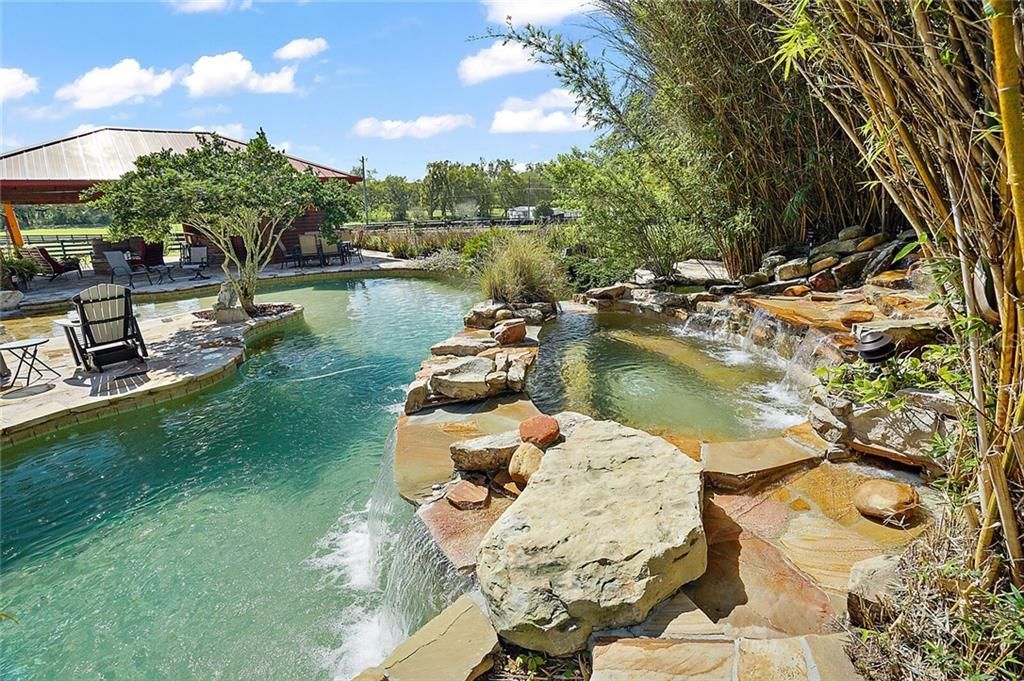 "Resort-Like"  Pool and Waterfall Spa