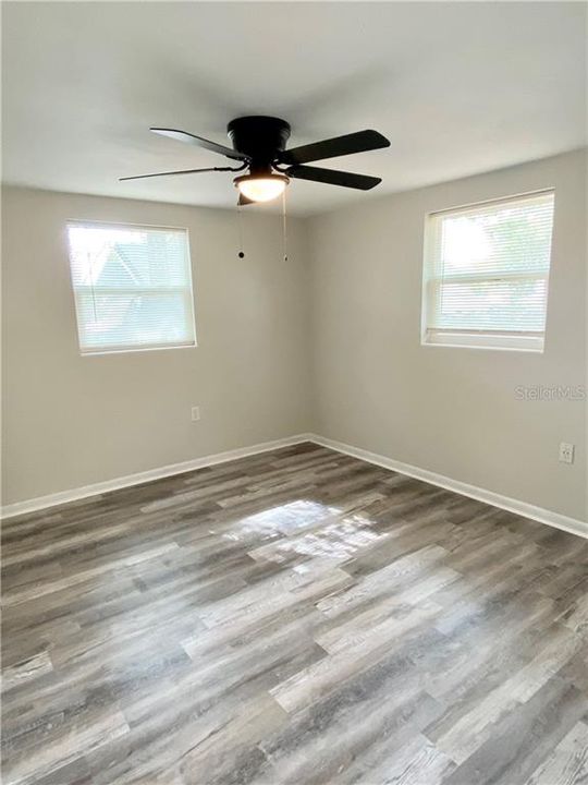 Recently Rented: $1,200 (3 beds, 1 baths, 1030 Square Feet)