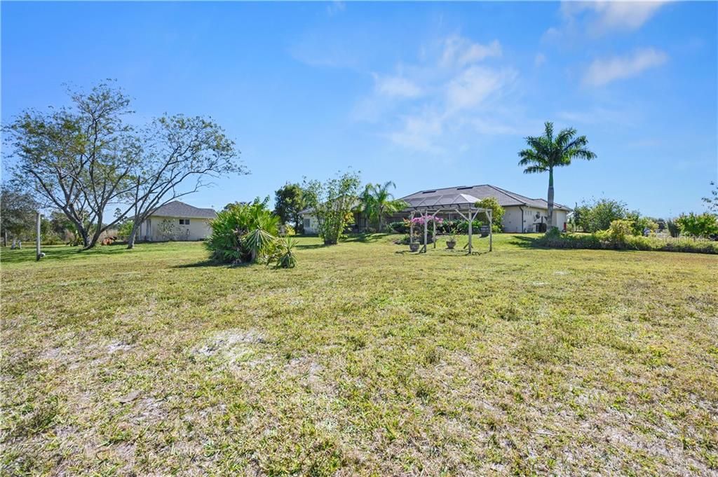 Recently Sold: $649,000 (4 beds, 2 baths, 3662 Square Feet)