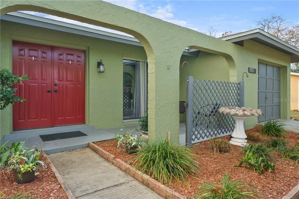 Recently Sold: $184,900 (3 beds, 2 baths, 1340 Square Feet)