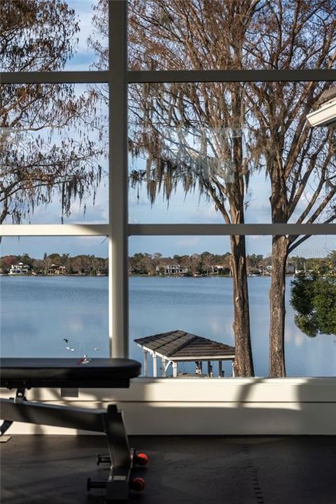 BEAUTIFUL LAKE VIEWS CONTINUE IN ALL MAIN ROOMS!
