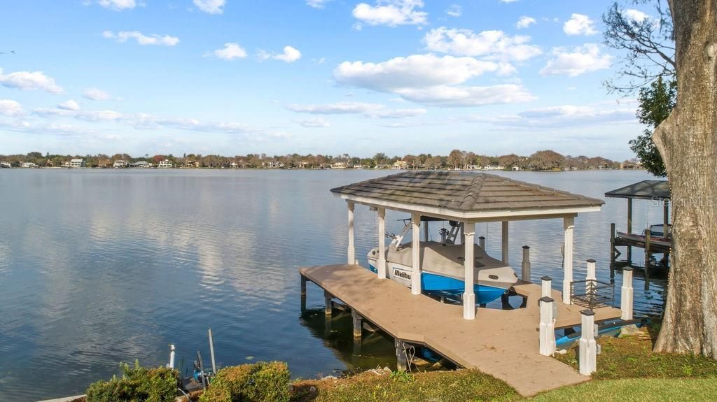 PRIVATE COVERED BOAT DOCK WITH LIFT!