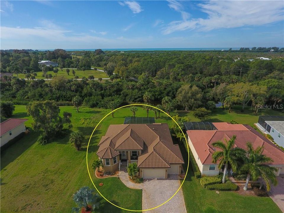 Vendido Recientemente: $599,888 (3 camas, 2 baños, 2198 Pies cuadrados)