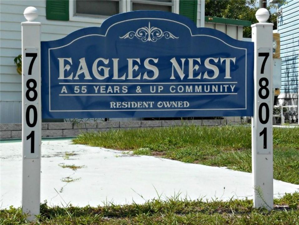Eagles Nest is an affordable 55+ park in a FANTASTIC location!