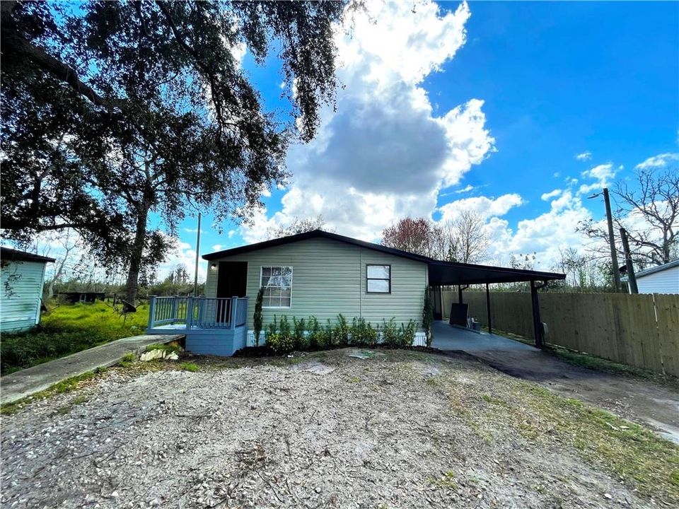 Vendido Recientemente: $147,990 (3 camas, 2 baños, 1012 Pies cuadrados)