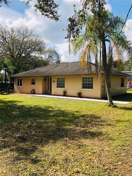 Recently Sold: $249,900 (3 beds, 2 baths, 1382 Square Feet)