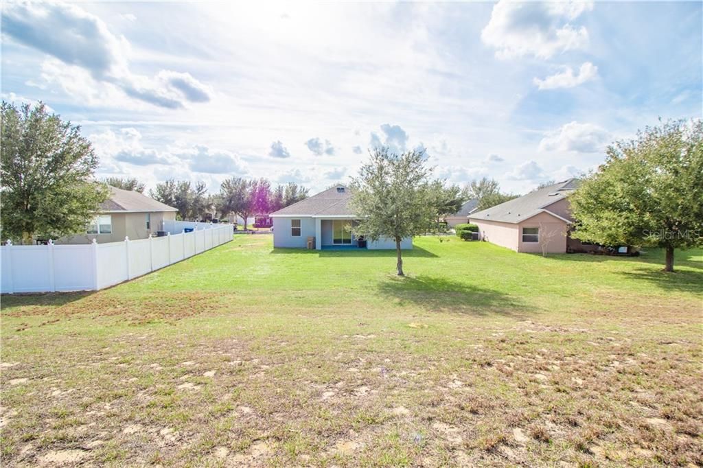 Recently Sold: $236,000 (3 beds, 2 baths, 1609 Square Feet)