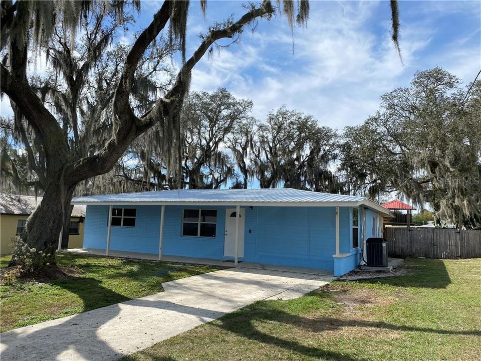 Recently Sold: $127,500 (3 beds, 1 baths, 1254 Square Feet)
