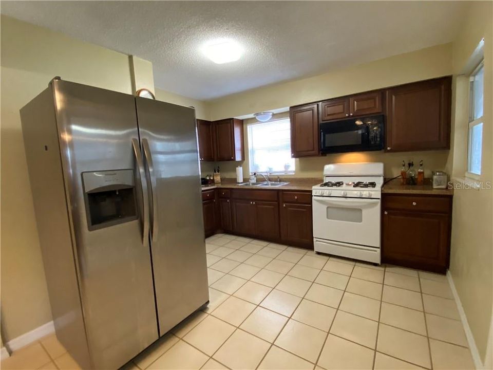 Recently Sold: $127,500 (3 beds, 1 baths, 1254 Square Feet)