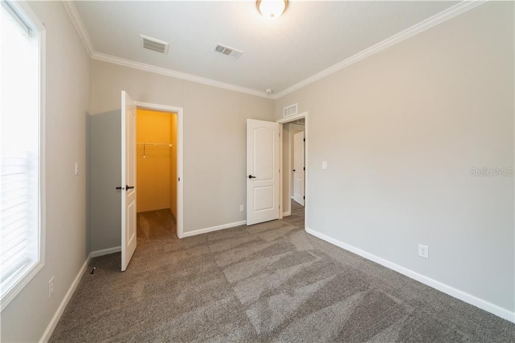 Recently Sold: $210,000 (3 beds, 2 baths, 1440 Square Feet)
