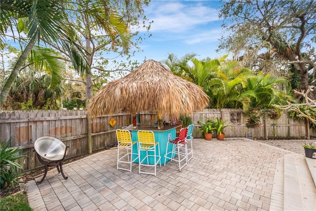 Recently Sold: $649,500 (4 beds, 2 baths, 2389 Square Feet)